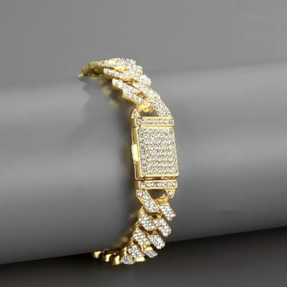 SOLD🆕Silver Rhinestone Bracelet - Picture 6 of 7